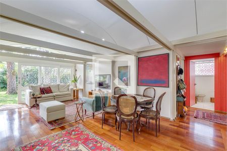 Casa à venda com 3 quartos, 173m² em Chácara Monte Alegre, São Paulo