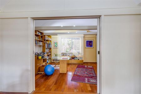 Casa à venda com 3 quartos, 173m² em Chácara Monte Alegre, São Paulo