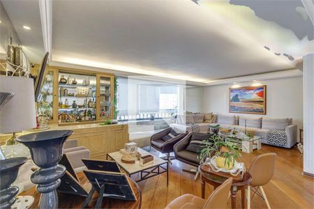 Apartamento à venda com 4 quartos, 240m² em Campo Belo, São Paulo