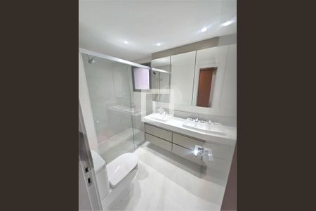 Apartamento à venda com 3 quartos, 136m² em Campo Belo, São Paulo