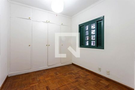 Casa à venda com 3 quartos, 229m² em Santo Amaro, São Paulo