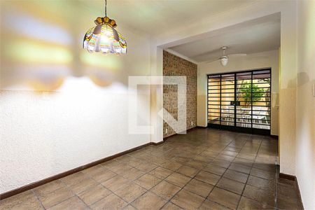 Casa à venda com 3 quartos, 229m² em Santo Amaro, São Paulo