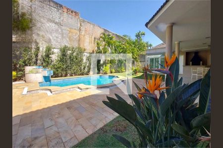 Casa à venda com 5 quartos, 762m² em Jardim Paulista, Barueri