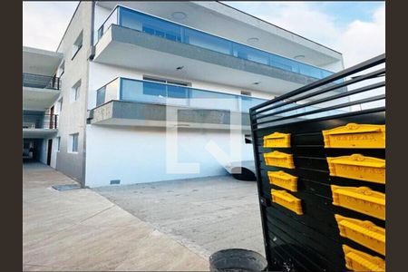 Apartamento à venda com 2 quartos, 42m² em Limoeiro, São Paulo