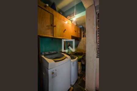 Área de Serviço de casa para alugar com 3 quartos, 236m² em Vila Lutécia, Santo André