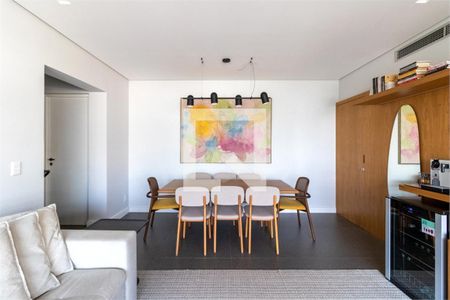 Apartamento à venda com 3 quartos, 133m² em Itaim Bibi, São Paulo