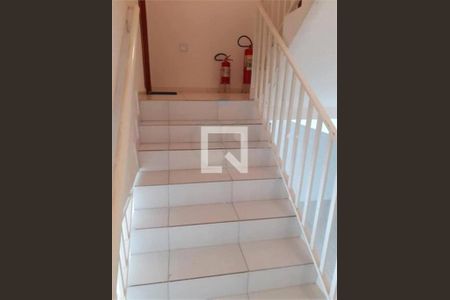 Apartamento à venda com 2 quartos, 50m² em Jardim Santo André, Santo André