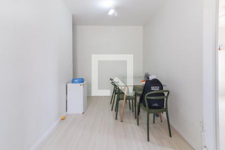 Sala de apartamento para alugar com 2 quartos, 47m² em Jd Ferreira, São Paulo