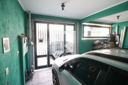 Garagem de casa para alugar com 4 quartos, 392m² em Jardim Primeiro de Maio (chacara Fazendinha), Osasco