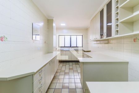 Cozinha de casa à venda com 3 quartos, 150m² em Parque Colonial, São Paulo