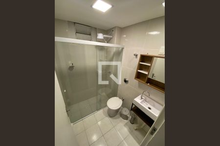 Banheiro de kitnet/studio para alugar com 1 quarto, 34m² em Campinas, São José