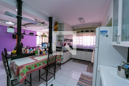 Cozinha de casa à venda com 2 quartos, 360m² em Vila Rio Branco, São Paulo