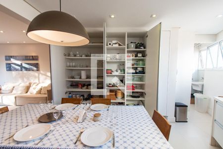 Cozinha de apartamento à venda com 2 quartos, 110m² em Vila Mariana, São Paulo
