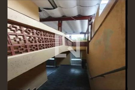 Casa à venda com 2 quartos, 150m² em Utinga, Santo André