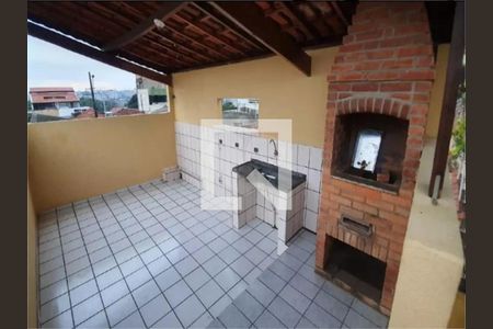Casa à venda com 2 quartos, 150m² em Utinga, Santo André