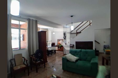 Casa à venda com 3 quartos, 235m² em Pilares, Rio de Janeiro