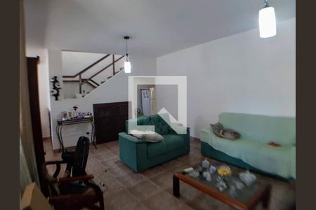 Casa à venda com 3 quartos, 235m² em Pilares, Rio de Janeiro