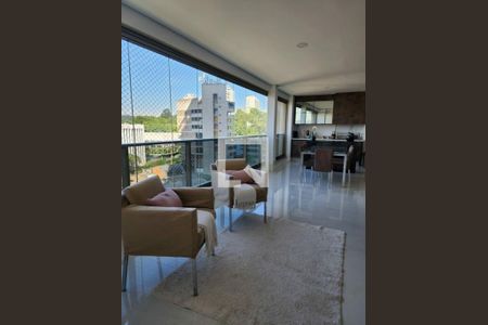 Apartamento à venda com 4 quartos, 211m² em Real Parque, São Paulo