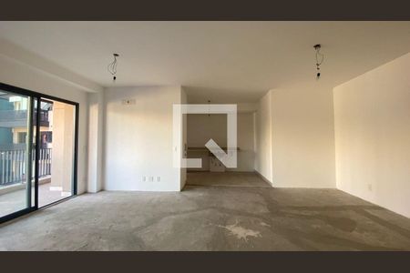 Apartamento à venda com 2 quartos, 130m² em Vila Ipojuca, São Paulo