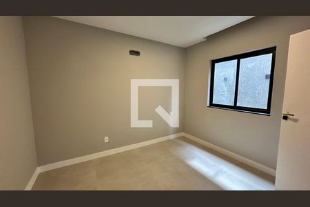 Suíte 1 de casa à venda com 4 quartos, 200m² em Vargem Pequena, Rio de Janeiro