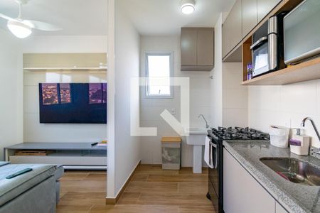 Cozinha de apartamento à venda com 1 quarto, 34m² em Vila Paulista, São Paulo