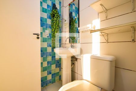 Banheiro de apartamento à venda com 2 quartos, 52m² em Engenho de Dentro, Rio de Janeiro