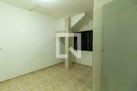 Quarto 2 de casa para alugar com 2 quartos, 48m² em Vila Alpina, São Paulo