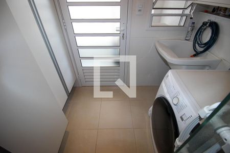 Área de Serviço de apartamento para alugar com 2 quartos, 72m² em Jardim Moncayo, Sorocaba
