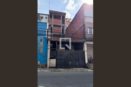 Fachada de casa para alugar com 1 quarto, 100m² em Cidade Antônio Estêvão de Carvalho, São Paulo