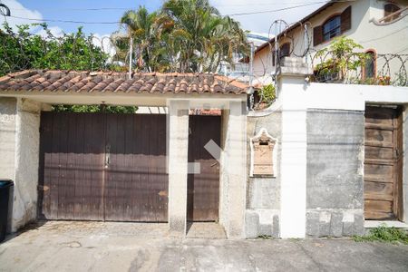 Fachada de casa à venda com 4 quartos, 377m² em São Francisco, Niterói