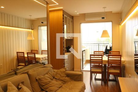 Sala de apartamento à venda com 3 quartos, 62m² em Parque Sao Domingos, São Paulo