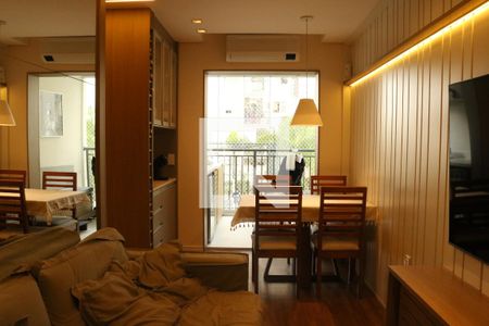 Sala de apartamento à venda com 3 quartos, 62m² em Parque Sao Domingos, São Paulo