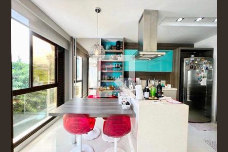 Apartamento à venda com 2 quartos, 115m² em Barra da Tijuca, Rio de Janeiro