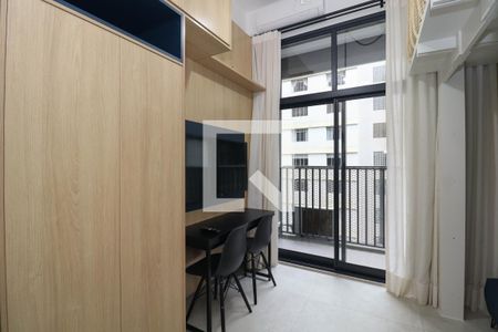 Sala/Quarto de kitnet/studio para alugar com 1 quarto, 24m² em Pinheiros, São Paulo