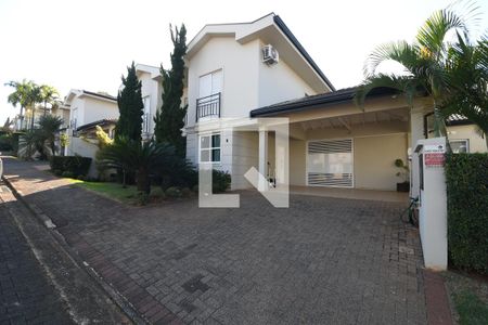 Fachada de casa de condomínio à venda com 3 quartos, 200m² em Parque Taquaral, Campinas