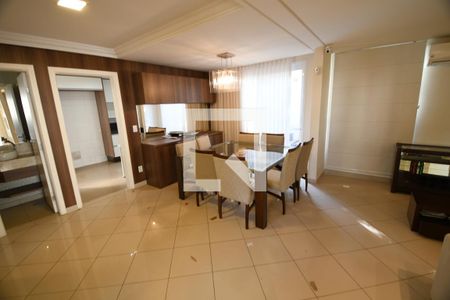 Sala de casa de condomínio à venda com 3 quartos, 200m² em Parque Taquaral, Campinas