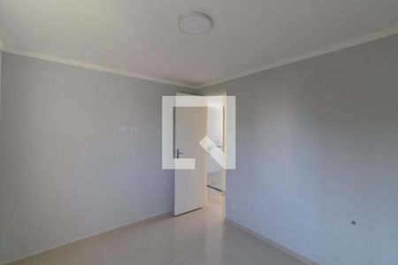 Quarto 1 de apartamento para alugar com 2 quartos, 45m² em Conjunto Residencial José Bonifácio, São Paulo