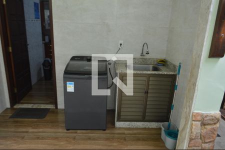 Área de Serviço de casa à venda com 3 quartos, 219m² em Curicica, Rio de Janeiro