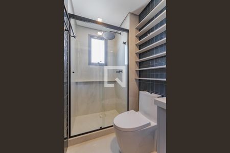 Banheiro da Suíte de apartamento à venda com 1 quarto, 76m² em Bela Vista, Porto Alegre