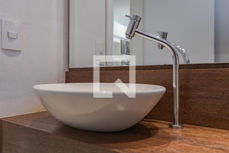 Lavabo da Sala de apartamento à venda com 1 quarto, 76m² em Bela Vista, Porto Alegre