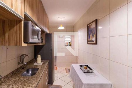 Casa à venda com 3 quartos, 230m² em Vila Aricanduva, São Paulo