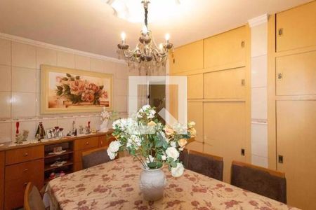 Casa à venda com 3 quartos, 230m² em Vila Aricanduva, São Paulo