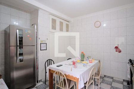 Casa à venda com 4 quartos, 250m² em Vila Aricanduva, São Paulo