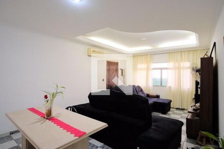 Casa à venda com 4 quartos, 250m² em Vila Aricanduva, São Paulo