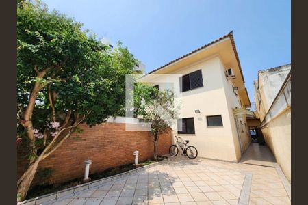 Casa à venda com 4 quartos, 195m² em Mirandópolis, São Paulo