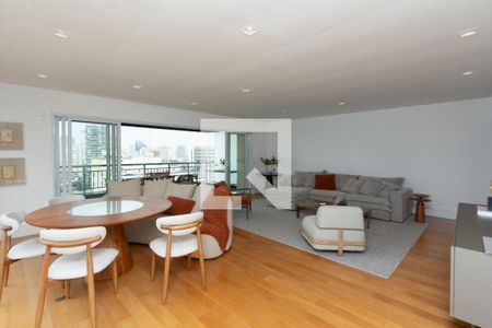 Sala de apartamento à venda com 3 quartos, 275m² em Itaim Bibi, São Paulo