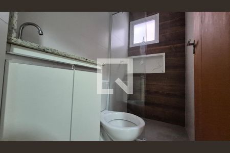 Banheiro Social de apartamento à venda com 2 quartos, 46m² em Vila Pires, Santo André