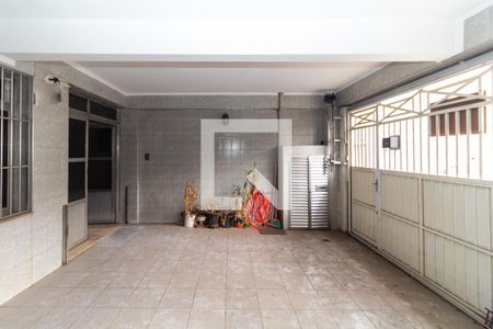 Garagem de casa à venda com 3 quartos, 165m² em Quinta da Paineira, São Paulo