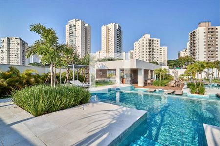 Apartamento à venda com 3 quartos, 155m² em Vila Sofia, São Paulo