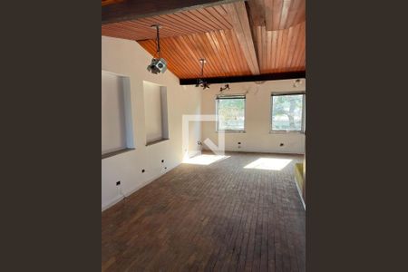 Casa à venda com 4 quartos, 167m² em Vila Clementino, São Paulo